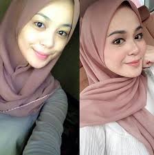 Terbaru, satu sumber menerusi miss k di portal astro gempak memberitahu, wanita yang dikaitkan sebagai skandal fikree adalah. Biodata Pengacara Dan Usahawan Tudung Ameera Zaini Iluminasi