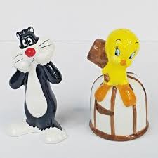 Tweety Bird Salt And Pepper Shakers Details About Sylvester Tweety Bird Looney Toon Salt Pepper Shakers Peanuts Charlie Brown Snoopy Tweety Salt Pepper Shakers