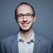 Really enjoyed speaking at the Precision Digital Therapeutics Summer School  at the University of Zurich today. It was a pleasure to share Oviva's  journey in digital health and to engage with such