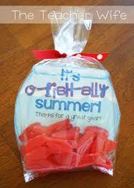 Graduation craft and activities for the end of the year 15 Amazing End Of School Year Ideas