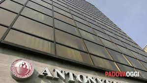 Information about banca antoniana popolare veneta provided by companies house, directors records, free reports from companies house banca antoniana popolare veneta company class is private method developed for evaluation of companies at companiesdb.com. Banche Mps Incorpora Antonveneta Che Chiude