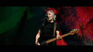 Critic reviews for roger waters: Roger Waters Us Them Blu Ray Release Date October 2 2020