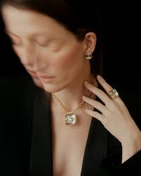 glossier Stretch Complexion out now! 🩵 This was such an incredible  experience with such a uplifting team & cast! Thank you so much for  including me in this project! @glossier Stretch Complexion (