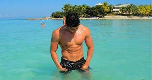 137 903 tykkäystä · 798 puhuu tästä. La Fortuna Liquida De Facundo Moyano Millones En Efectivo Y Bienes De Recreacion