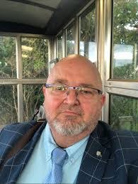 Neil Burr's Instagram, Twitter & Facebook