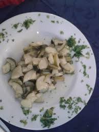 Segui la ricetta per prepararli a casa. Sembra Un Contorno Ma E Un Secondo Piatto Zucchine Alla Poverella Alias Zucchine Bollite Assur Foto Di Hotel Arabesco Torre Pedrera Tripadvisor