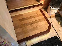 Parmi nos produits prêts à assembler : Estrade Sur Mesure En Chene Massif Bourbach Le Haut Parquet Service