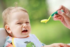 Wenn sie brei kaufen, achten sie darauf, dass die zutaten denen zum selbstkochen entsprechen. Beikostreifezeichen Dein Baby Ist Bereit Fur Brei Babyartikel De Magazin