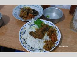Di indonesia ada berbagai jenis sambal. Makanmasak Kulineran Sambil Masak Bebek Purnama Warung Bebek Sejuta Cabang
