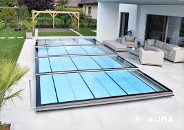 Die Glasklare Pooluberdachung Die E2g Von Aura Luxusschwimmbader Swimming Pool Pooluberdachung