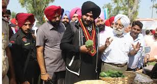 Navjot singh sidhu (born 20 october 1963) is an indian politician, television personality and former cricketer. Navjot Singh Sidhu Says A Healthy Vegan Diet Is The Secret To His Fitness