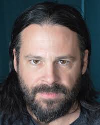 All about celebrity Michael Rene Walton! Watch list of Movies online: Outer  Banks