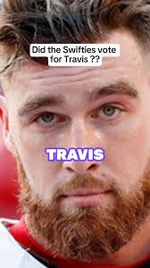 I have beef with Travis Kelce. I am America's Sweetheart! @killatrav  @barstoolbeachhouse #taylorswift #traviskelce #barstoolbeachhouse