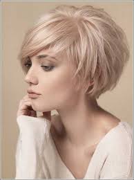 Erstaunlich Kurzhaarfrisuren Frauen Blond Frech In 2020 Kurzhaarfrisuren Frisuren Fur Feines Dunnes Haar Feine Dunne Haare