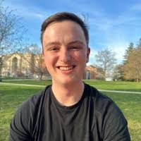 Heidi Lavigne's Instagram, Twitter & Facebook