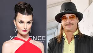 Howard Stern Slams Kid Rock for Shooting Bud Light, Dylan Mulvaney