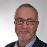 Leo Berg's Instagram, Twitter & Facebook