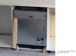Blanc, gris et aspect chêne. Lave Vaisselle Encastrable 45 Cm Compatible Ikea