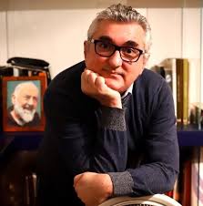 13 in provincia di bari, 2 in provincia di brindisi, 2 nella provincia bat, 21 in provincia di foggia, 12 in provincia di lecce, 2 casi di residenti fuori regione, 4 casi di provincia di residenza non nota. A De Donno La Cittadinanza Onoraria Di Lequile Nel Salento E Il Premio Meridiana Mantovauno It