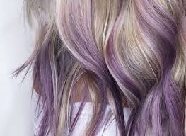 Have a look to get inspired. 25 Styles That Make Purple Highlights Look Totally Wearable