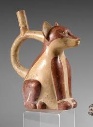Vase Pichet En Ceramique A Engobe Brune Et Blanche En Forme De Renard Art Peruvien Art Antique Ceramique