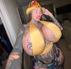 Instagram model says she was kicked off plane because her boobs are too  explicit. | Page 3 | NeoGAF