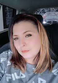 Hi moms! My family is coming down to visit me and I'm still a little new to  south Florida myself. Where are some great places we could visit such as  unique restaurants,