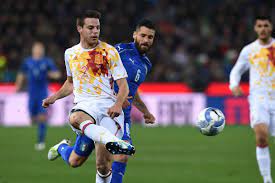 Career stats (appearances, goals, cards) and transfer history. El Extrano Caso De Azpilicueta Con La Seleccion Espanola Goal Com