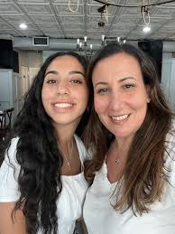 My daughter Sam, 16, went out for pizza with her friend Gabby. Gabby had  pasta and Sam had 2 slices of pizza. Sam's allergic to peanuts, shellfish  and Parmesan cheese. The Parmesan
