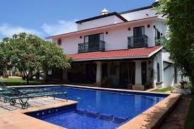 Villa Florinda: Así es la lujosa mansión donde vivió Chespirito junto a Florinda  Meza en México