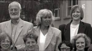 .singulière d'emmanuel macron, à l'occasion de la sortie de son livre intitulé emmanuel le hardi (éd. Emmanuel Macron Et Brigitte Trogneux Retour Sur Leur Rencontre Lorsqu Il Etait Lyceen Gala