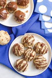 Line two baking sheets with parchment paper or silpat baking mats. 4 Ingredient Pecan Balls I Wash You Dry