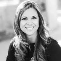 Shana Morton's Instagram, Twitter & Facebook