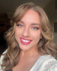 SINCERELY, ARIEL (@sincerely_ariel) • Instagram photos and videos