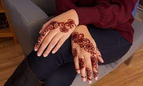 See more ideas about henna, henna tattoo designs, henna designs. Henna Design Blanche Beauty Salon Henna Groupon