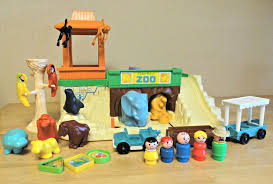 Vintage Fisher Price Zoo Little People 916 Play Set Etsy Vintage Fisher Price Toys Fisher Price Toys Vintage Fisher Price