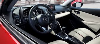 Mazda2 Bezkompromisna Kombinaciya Ot Funkcionalnost Bezopasnost I Naj Dobrata Ikonomichnost Mazda 2 Mazda Steering Wheel