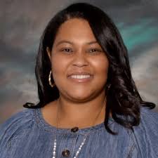 Annette Beasley's Instagram, Twitter & Facebook