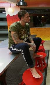 Maybe you would like to learn more about one of these? Stephen Bear S Feet Wikifeet Men