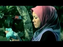 Lagu tema nur kasıh the movıe colour graded versıon arahan : Sabhi Saddi Ft Helena Tanpa Mu Ost Nur Kasih The Movie Youtube