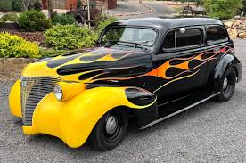 Image result for Venetian Yellow 1939 GMC