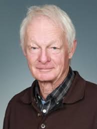 UDDANNELSE OG AKADEMISK ERFARING UDDANNELSE INTERESSER UDVALGTE  PUBLIKATIONER