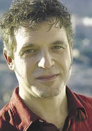 La escritura y la calle se encuentran