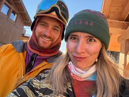 Hi everyone, last week I lost this beanie