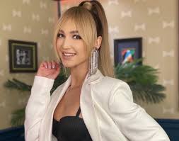 Во время загрузки произошла ошибка. Buzova Umiraet V Instagrame Vesti Podmoskovya