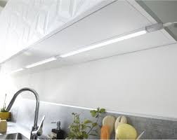Extension Reglette A Fixer Plate Led Integree 35 Cm Rio Inspire 3 5 W Gris Eclairage Cuisine Reglette Led Cuisine Eclairage Sous Meuble Cuisine