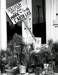 Image result for tbn:kc8eABZg-wZjqM::blog.lib.umn.edu/biomdoc/access_services/cupcake.jpg