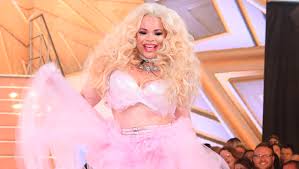 Trisha is an online personality, starting her youtube career with her first account blndsundoll4mj. Trisha Paytas Loses 37 Pounds After Binge Eating For Youtube Channel Hollywood Life