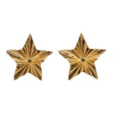 New braunfels wildlife control tip of the month removal of bats from barrel tile roof it is very challenging to remove bats from tile roofs because new braunfels pest control there are thousands of bats found roosting in the form of colonies and their population also increases at exponential rates. Saint Laurent Gold Single Star Earrings 202418f02244701