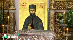 Efrem cel nou , sfant nou mucenic si tamaduitor 5 mai, moartea muceniceasca/3 ianuarie, aflarea cinstitelor sale moastesa va fie de folos! SecvenÈ›e Trinitas Sfantul Efrem Cel Nou RugÄƒtor In Cer Pentru Noi 11 05 2020 Youtube